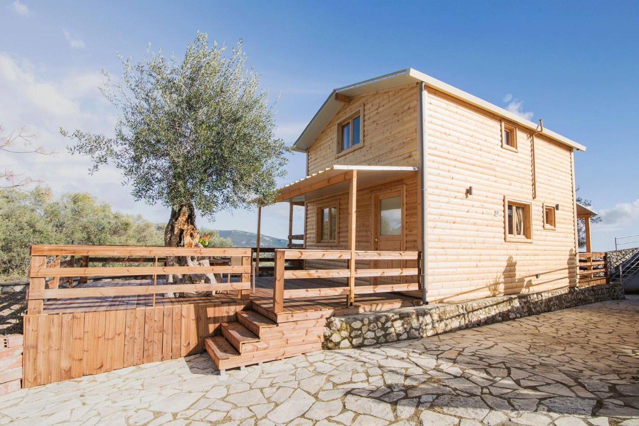 Romantic Tree House Kato Pavliana ภายนอก รูปภาพ