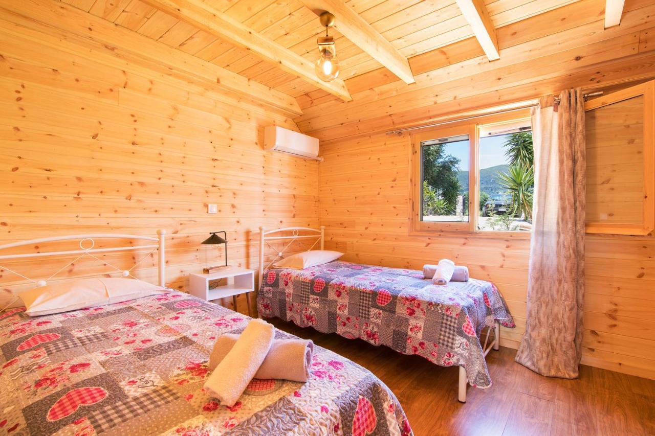 Romantic Tree House Kato Pavliana ภายนอก รูปภาพ