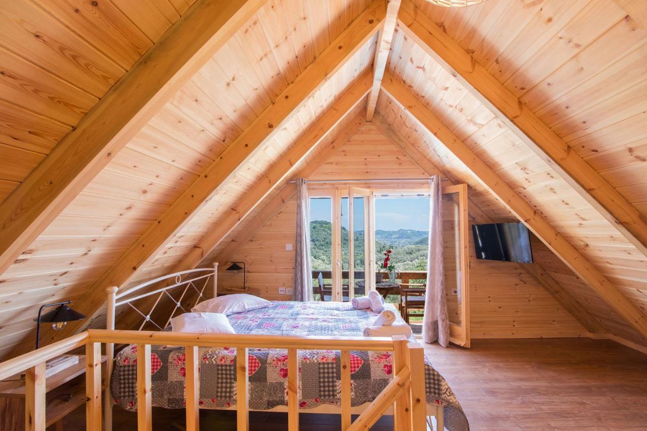 Romantic Tree House Kato Pavliana ภายนอก รูปภาพ